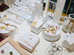 -LADY FAFA(巨鹿路陕西南路路口店)