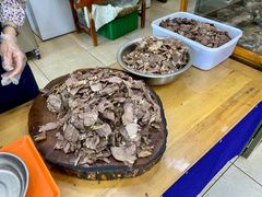 -吾穆勒蓬灰牛肉面·清真(北滨河中路店)
