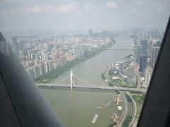 -广州塔卢特斯法国旋转餐厅