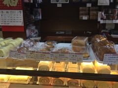 -红宝石·鲜奶小方·海派西点房(金杨店)