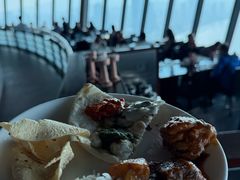 印度薄脆配搭薄荷乳酪酱-澳门旅游塔360°旋转餐厅(南湾湖广场店)