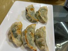 煎饺子-黄但记老店·陈村粉食府
