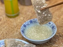 老北京炸灌肠-门框胡同百年卤煮(新街口店)