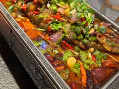 -万重锦·人文川菜馆(骡马市店)