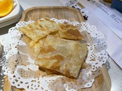 菠萝飞饼-小鱼小牛·鱼牛干锅·脆鱼火锅(世欧广场店)