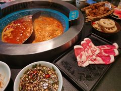 -吼堂老火锅(湖滨银泰in77店)