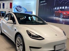 -TESLA 特斯拉(上海太古汇体验店)