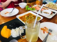 -两兄弟Song Pee Nong(2号店)