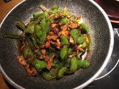 碾辣椒炒肉-吃饭皇帝大土家民族菜(正大广场店)