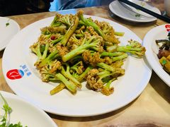 虾酱花菜-小船渔村•大连菜•大连焖鱼(明泽街店)