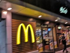 -麦当劳(新洲南路店)