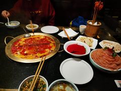 -周师兄大刀腰片火锅(洪崖洞旗舰店)
