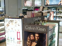 -中免(澳门机场免税店)