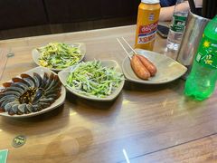 -亮亮面馆(经六路店)