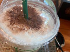 -Chom Cafe and Restaurant