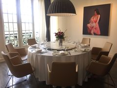 -伯衡55·吉品轩(乌鲁木齐南路店)