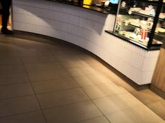 -麦当劳(静安寺店)