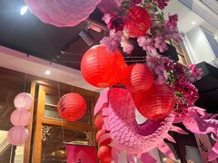-秘密旅行Bonjour(黑金冠 江南西店)