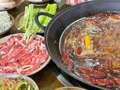 -黄潇洒老火锅(九眼桥宏济巷店)