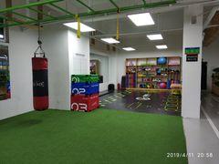 -一公里健身(龙湖紫都城店)