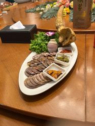 -鑫淼餐饮娱乐中心(江东街店)