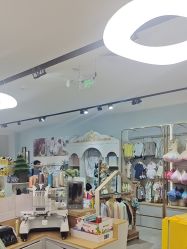 -国际蓝孩(万象天地店)