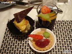 3个甜点-城市名人酒店-喝彩西餐厅(名人城市广场店)