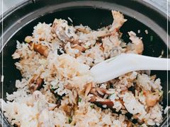 -容里煲仔饭(利丰北路店)
