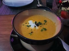 蒜味浓汤配水波蛋-帕歌西班牙餐厅paco tapas