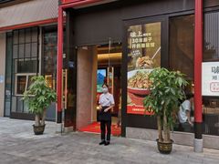 门面-味上湘菜馆(河马店)