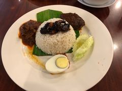 -小槟城美食馆