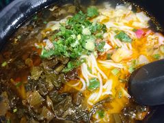 -八月美食小馆(银泰城总店)