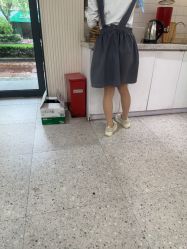 -PE SALON