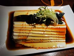 皮蛋豆腐-胖哥俩肉蟹煲(学林街店)