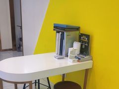 -J-Optical佳视明眼镜·蔡司视觉(青岛金茂览秀城店)