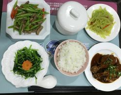 -月之旅·尊 高端月子会所(科馨别墅一店)