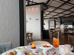 -瑰丽酒店·海吧·天际下午茶·现场DJ·天台酒吧
