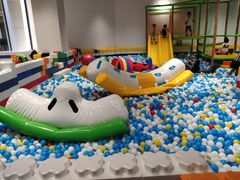 -银泰百货(厦门国贸中心店)