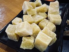 -果松木炭酸菜铜火锅·外婆参鸡汤