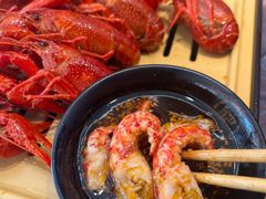 -肥肥虾庄·金牌油焖大虾(汉口城市广场店)