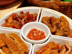 -蘑界·野生菌火锅(深业上城店)