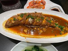 -新天明砂锅鱼头煲