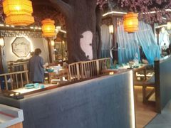 -荷塘秋月·本帮江浙菜(国权路店)