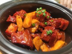 紫砂煨香肉-恋湘小镇(纺织大厦店)