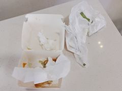 -麦当劳(汉口火车站候车室店)