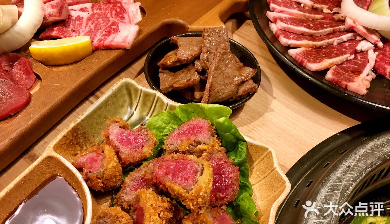 逛LOFT发现8楼的烧肉放题，当人并不多