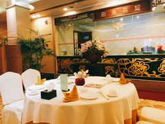 -顺峰海鲜酒楼(省府店)
