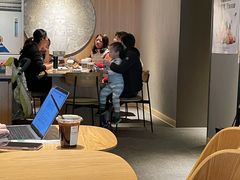 大堂-星巴克(北京中关村北京国际店)