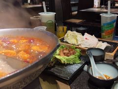 -湊湊火锅·茶憩(新中关购物中心店)