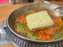 -喇喇排骨火锅·传统韩式脊骨汤(望京西园总店)